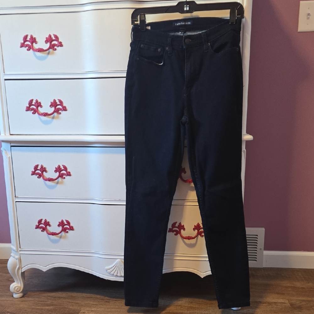 Calvin Klein Women's Dark Blue Skinny Jeans